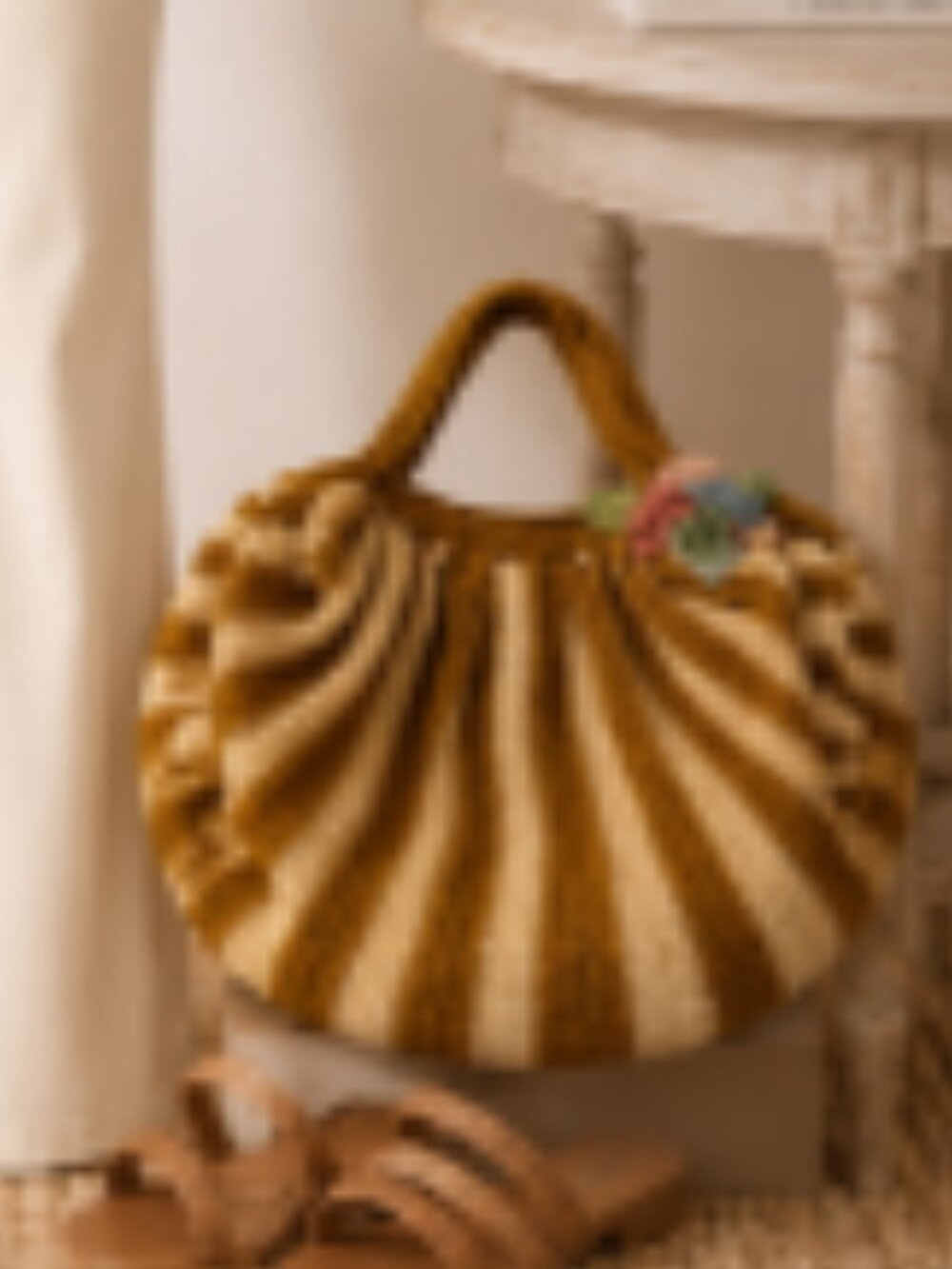 NWOT Elegant Brown & Tan Crochet Shoulder Bag – Boho Chic